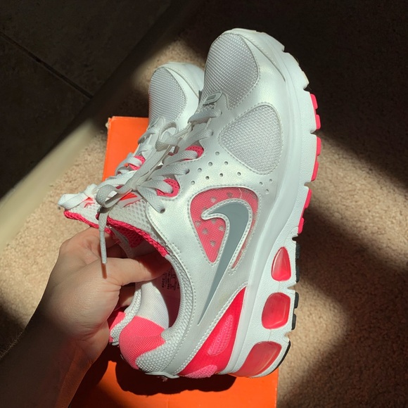 Nike air max sneaker size 5 - Picture 4 of 9